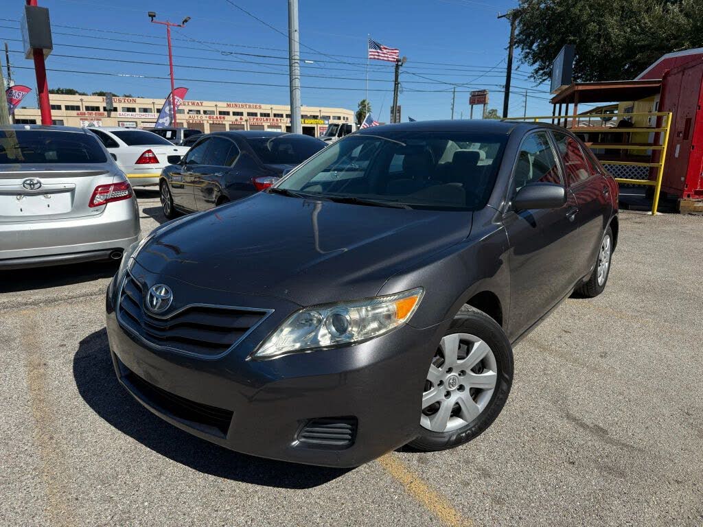 2011 Toyota Camry LE
