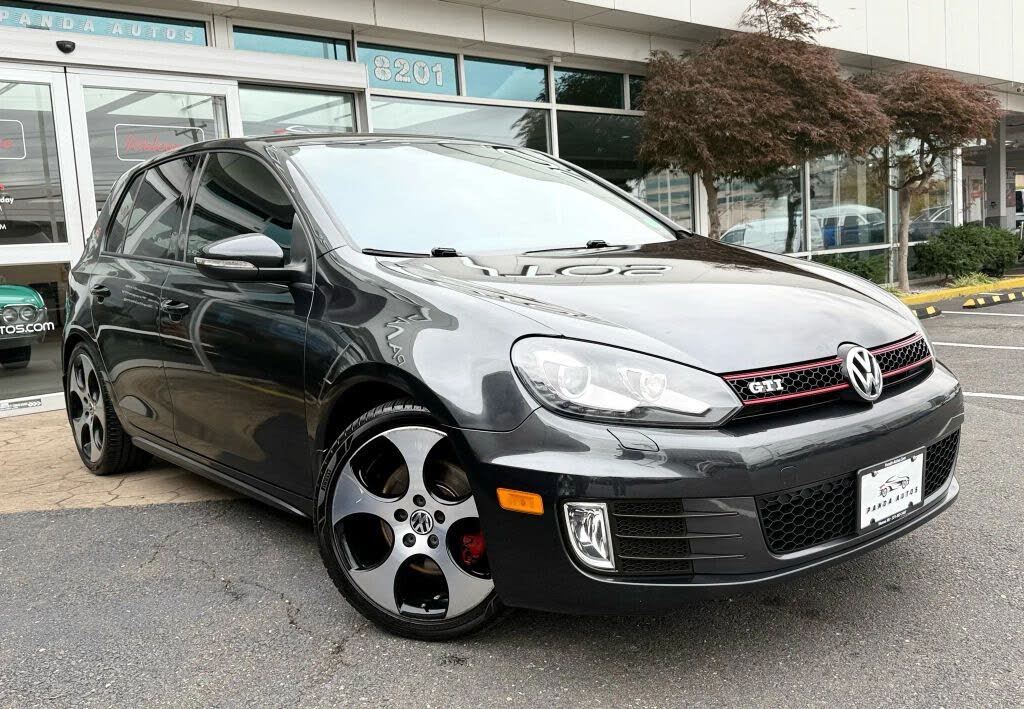 2012 Volkswagen Golf GTI 2.0T 4-Door FWD with Convenience and Sunroof