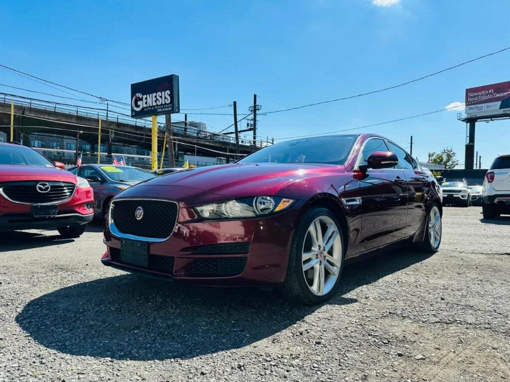 2017 Jaguar XE 35t Prestige AWD