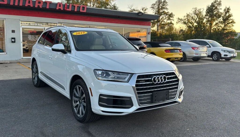 2019 Audi Q7 55 TFSI quattro Premium Plus