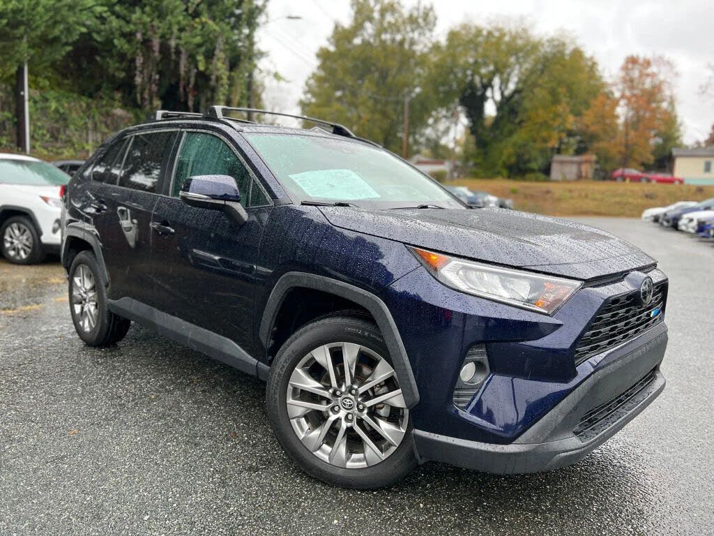 2020 Toyota RAV4 XLE Premium FWD