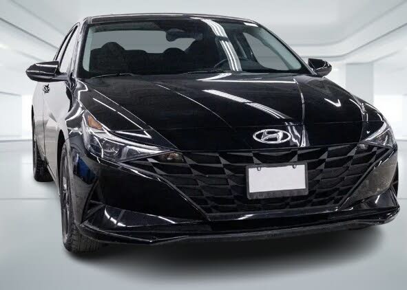 2022 Hyundai Elantra Preferred FWD