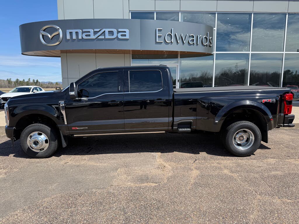 2024 Ford F-350 Super Duty King Ranch Crew Cab LB DRW 4WD