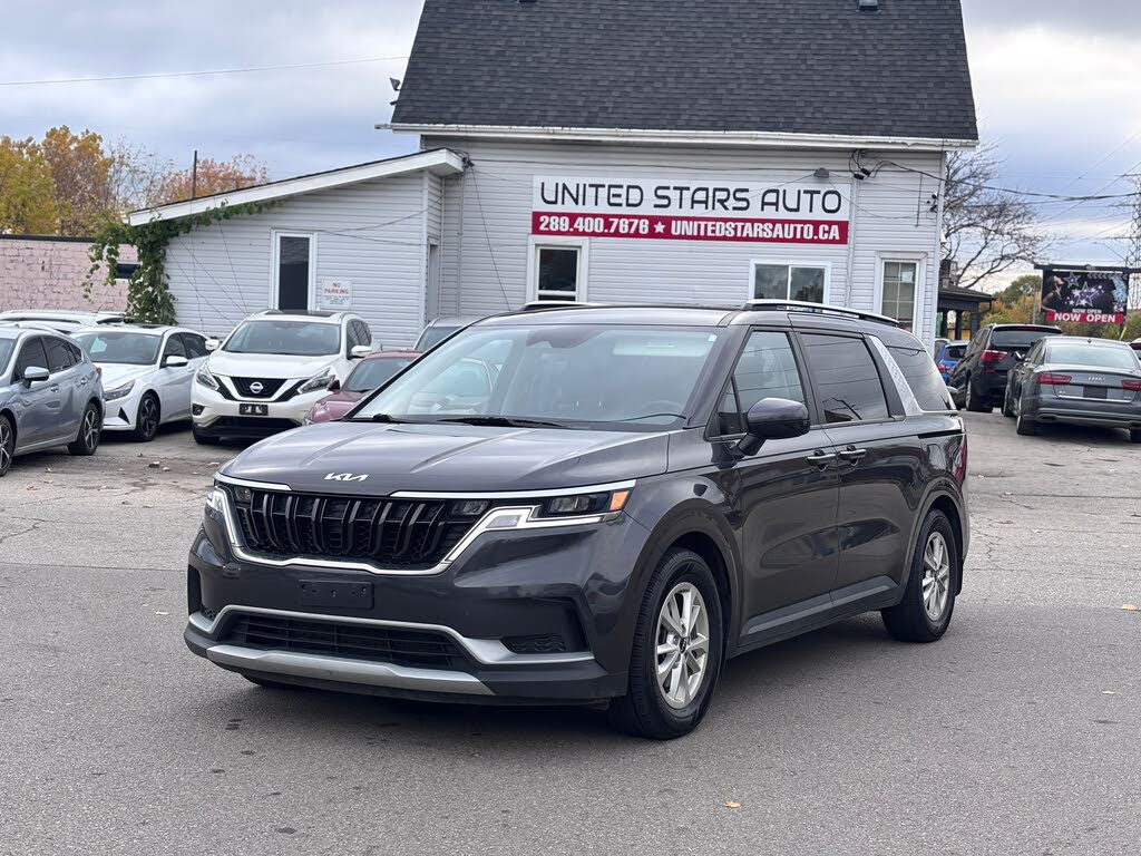 2024 Kia Carnival LX FWD
