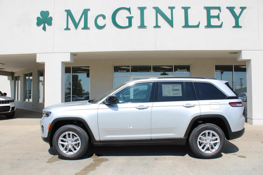 2025 Jeep Grand Cherokee Laredo X 4WD