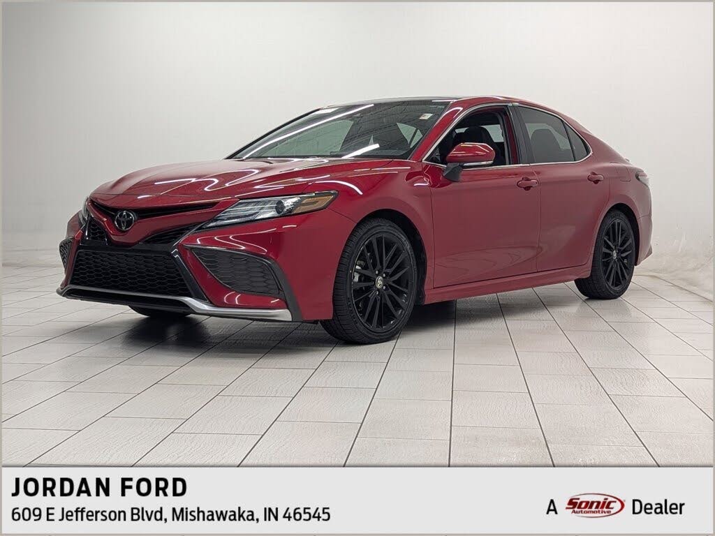 2021 Toyota Camry XSE FWD