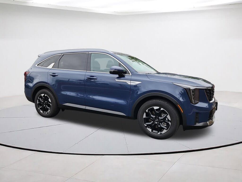 2025 Kia Sorento S FWD