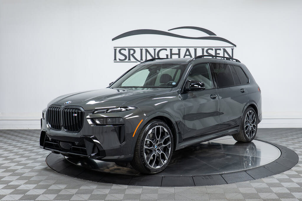 2026 BMW X7 M60i AWD