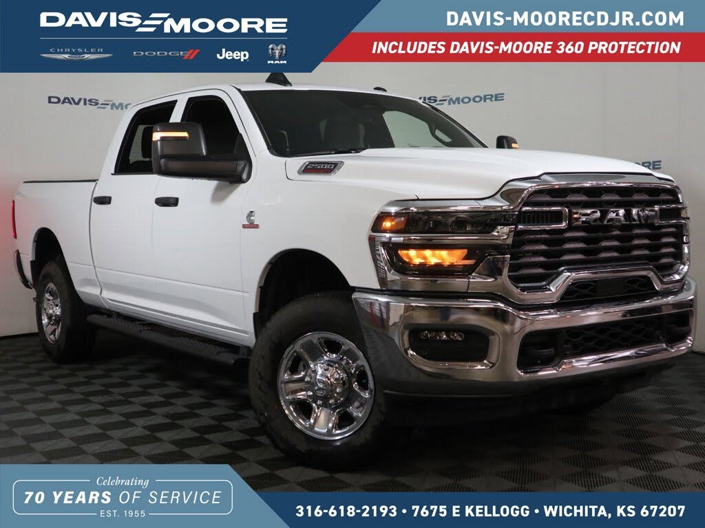 2026 RAM 2500 Tradesman Crew Cab 4WD