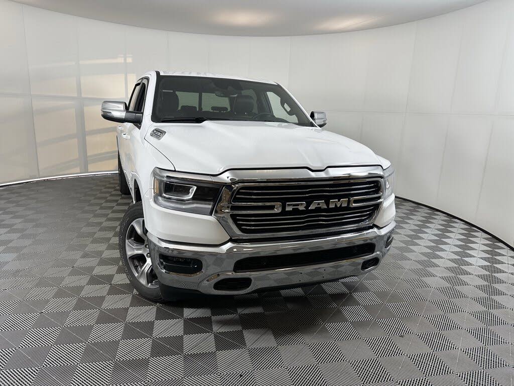 2024 RAM 1500 Laramie Crew Cab 4WD