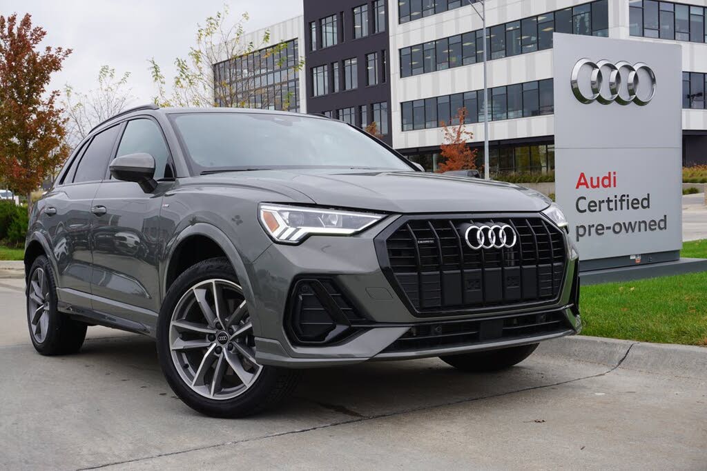 2025 Audi Q3 quattro Premium S Line 45 TFSI
