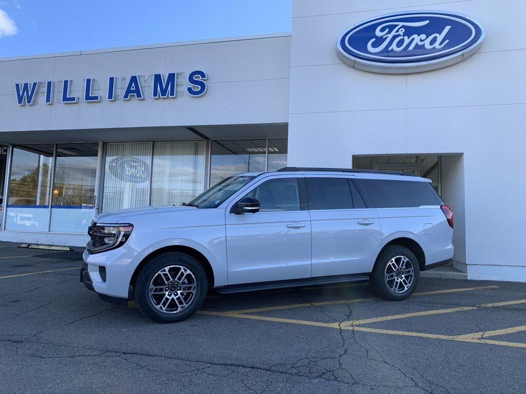 2025 Ford Expedition MAX Active 4WD