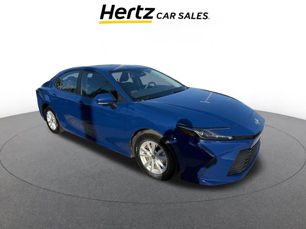 2025 Toyota Camry LE FWD