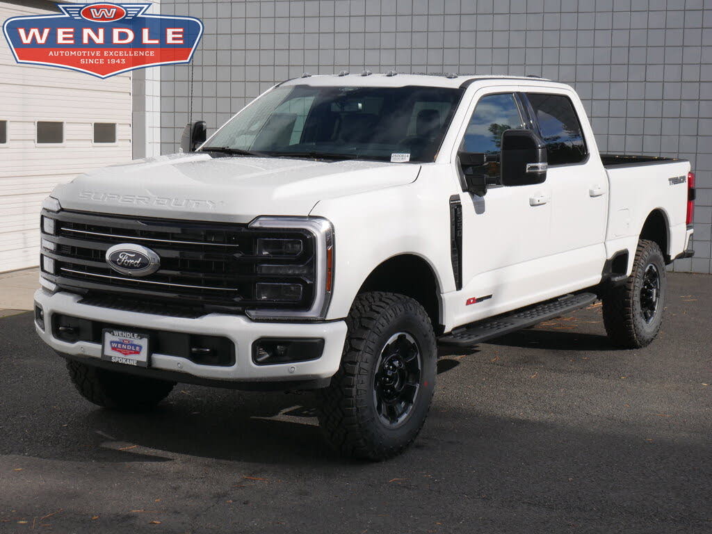 2026 Ford F-350 Super Duty Platinum Crew Cab 4WD
