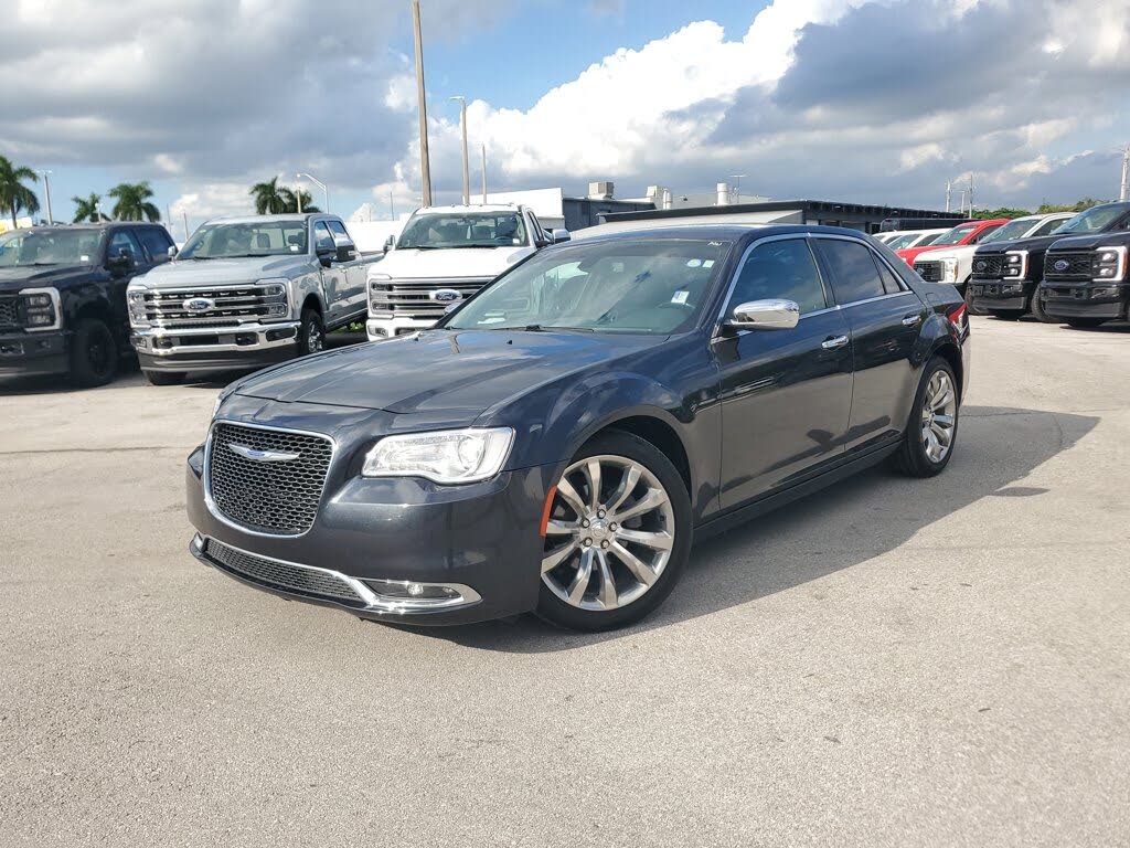 2019 Chrysler 300 Limited RWD