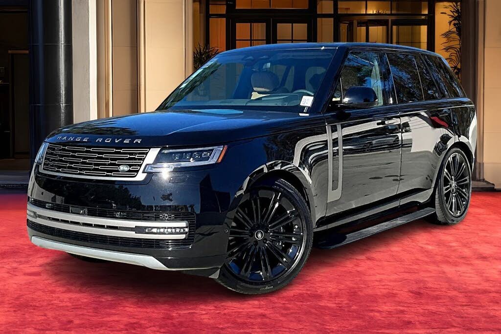 2025 Land Rover Range Rover P530 SE AWD