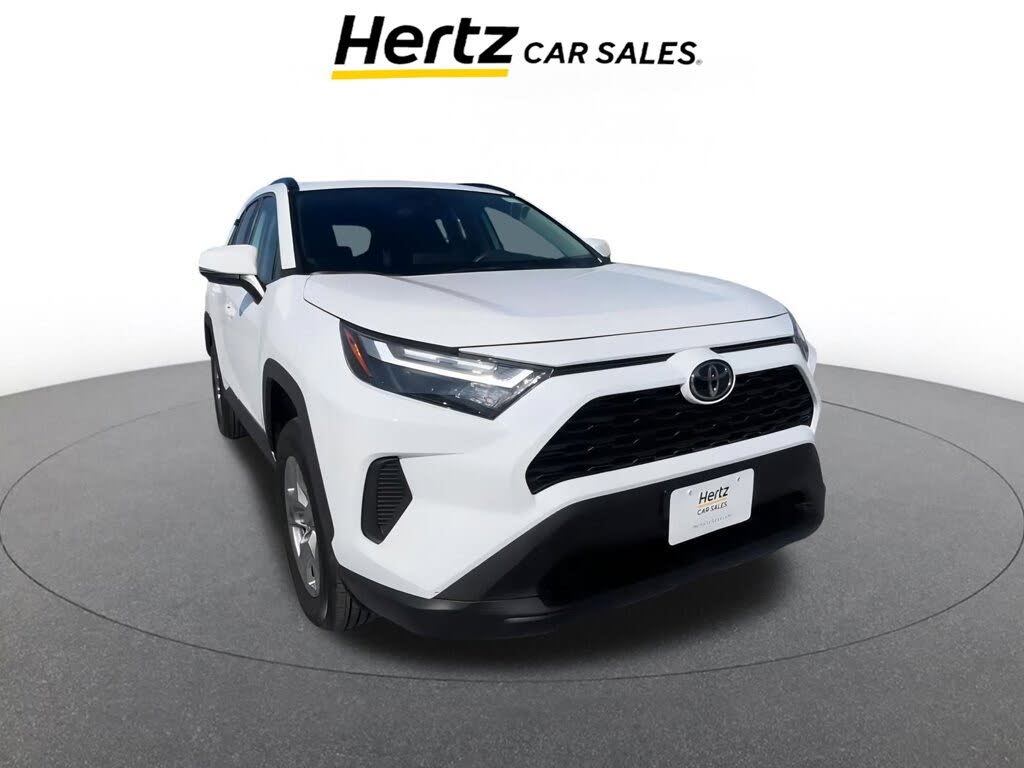 2025 Toyota RAV4 XLE AWD