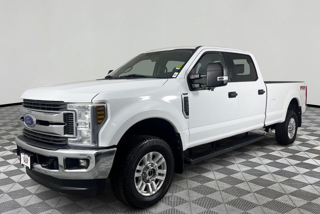2019 Ford F-350 Super Duty XLT Crew Cab LB 4WD
