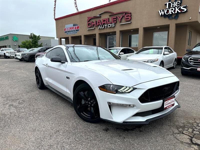 2022 Ford Mustang GT Premium Fastback RWD