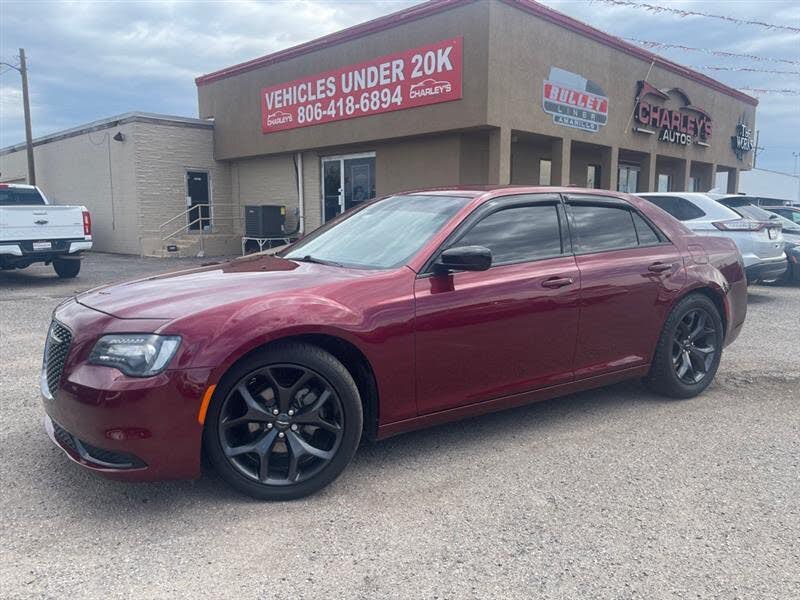 2023 Chrysler 300 Touring RWD