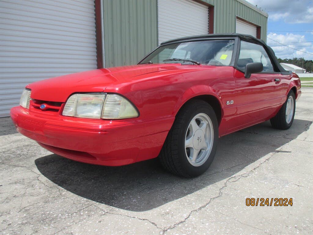 1992 Ford Mustang LX 5.0 Convertible RWD