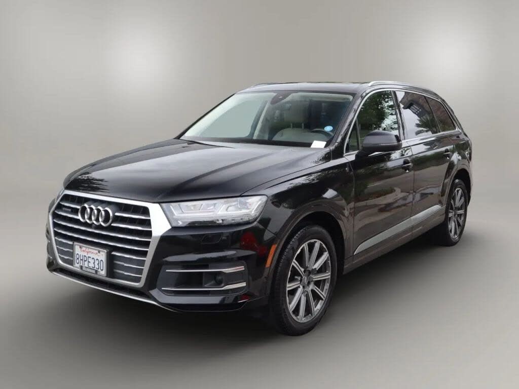 2019 Audi Q7 55 TFSI quattro Premium Plus