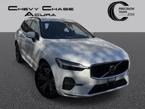 Volvo XC60 B5 Momentum AWD