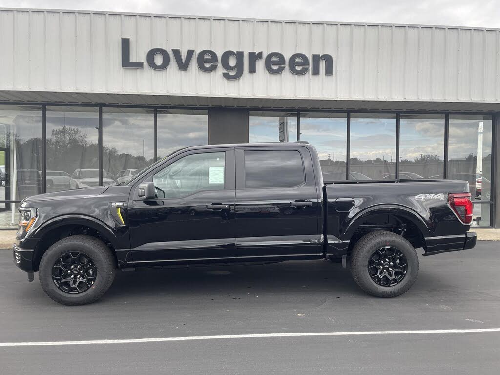 2025 Ford F-150 STX 4dr SuperCrew 4WD
