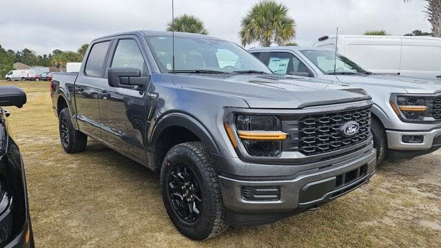 2025 Ford F-150 STX 4dr SuperCrew 4WD