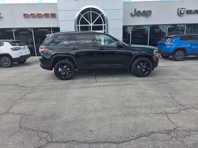2025 Jeep Grand Cherokee Altitude X 4WD