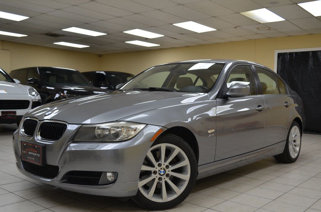 2011 BMW 3 Series 328i xDrive Sedan AWD