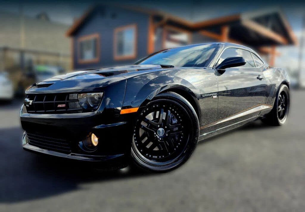 2011 Chevrolet Camaro 2SS Coupe RWD
