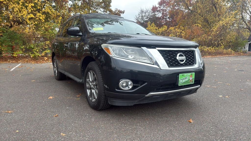 2013 Nissan Pathfinder SV 4WD