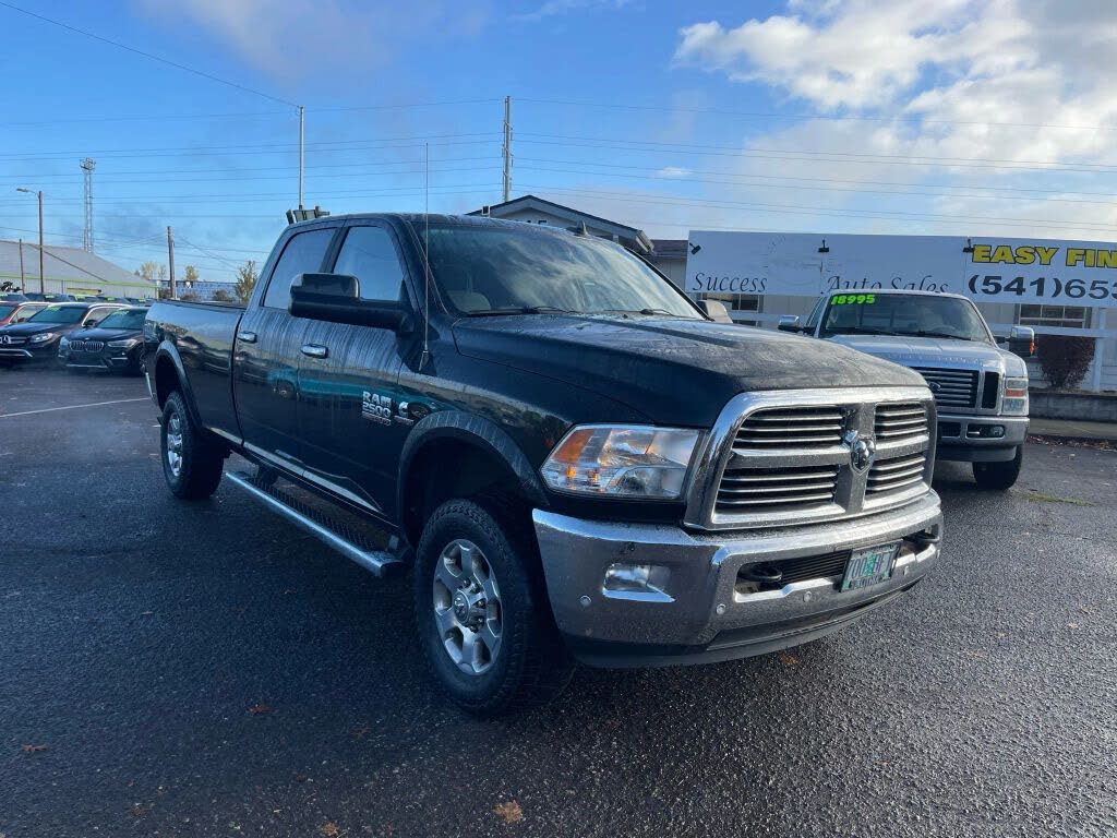 2017 RAM 2500 Big Horn Crew Cab LB 4WD