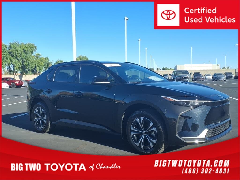 2025 Toyota bZ4X XLE AWD