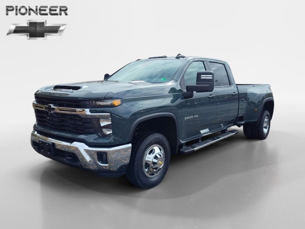 2026 Chevrolet Silverado 3500HD LT Crew Cab 4WD