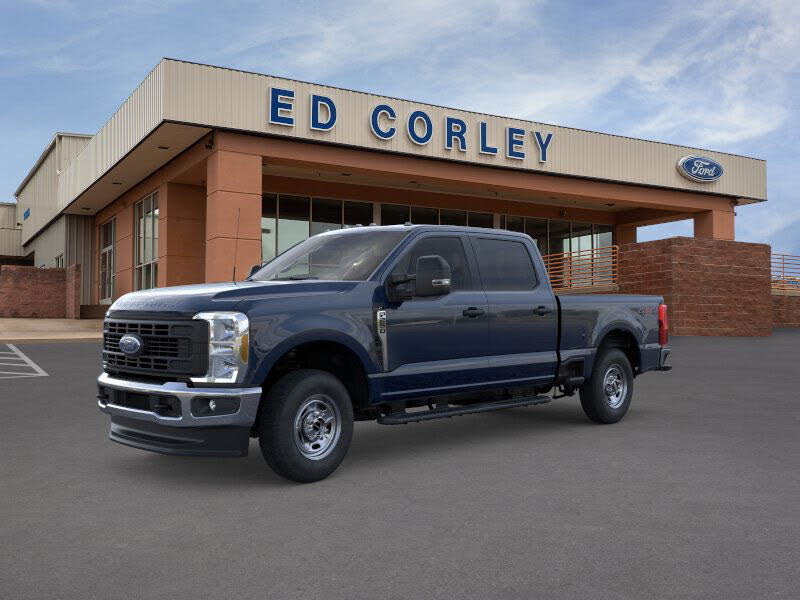 2025 Ford F-250 Super Duty XL Crew Cab 4WD