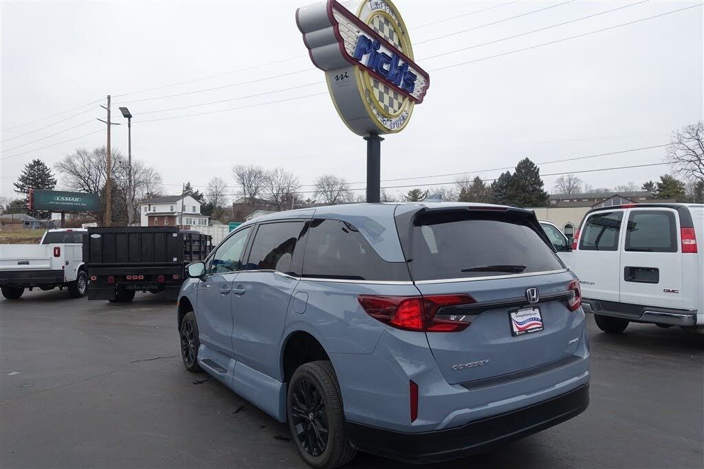 2025 Honda Odyssey Sport-L FWD