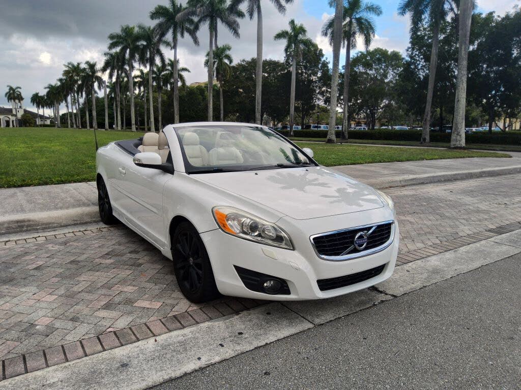 2013 Volvo C70 T5 Platinum