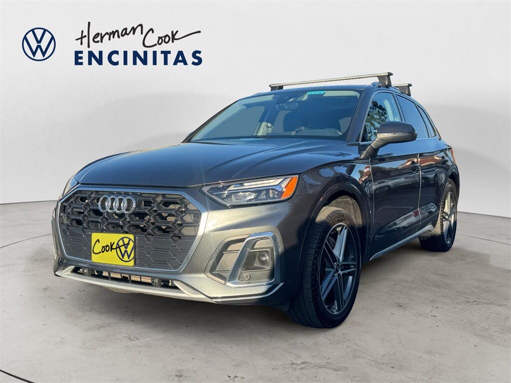 2022 Audi Q5 Hybrid Plug-in e quattro Premium S Line 55 TFSI AWD