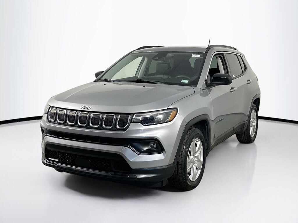 2022 Jeep Compass Latitude FWD