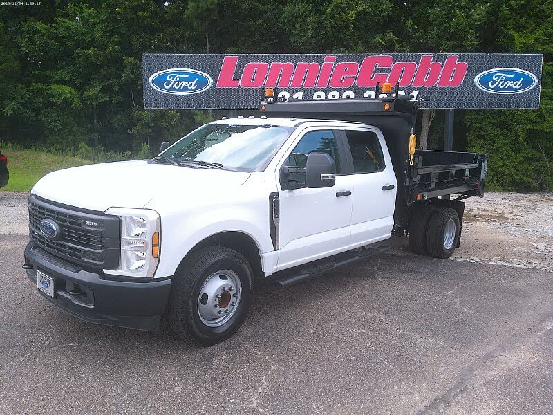 2024 Ford F-350 Super Duty Chassis XL Crew Cab DRW RWD