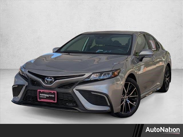 2024 Toyota Camry SE FWD