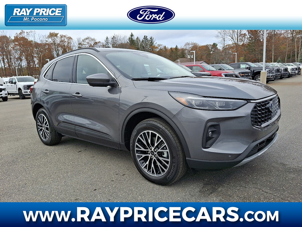 2026 Ford Escape Hybrid Plug-in FWD