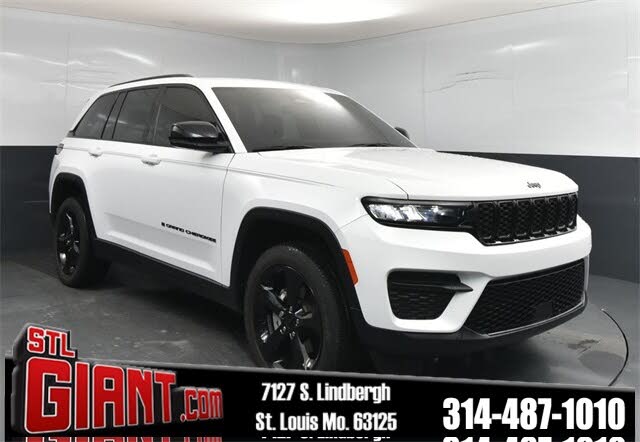 2023 Jeep Grand Cherokee Altitude 4WD