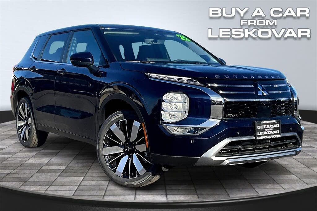 2025 Mitsubishi Outlander SE FWD