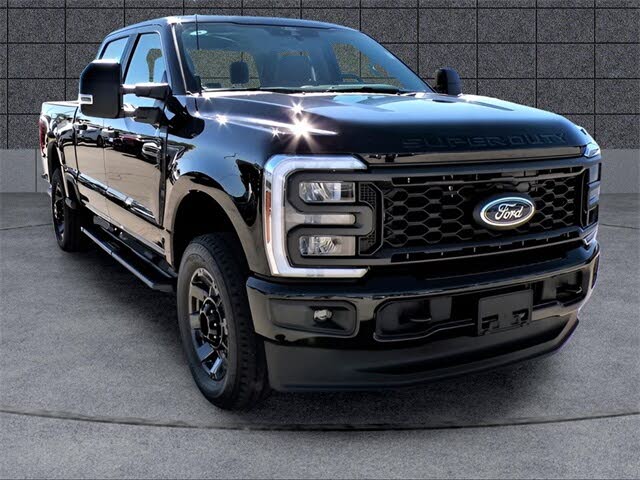 2026 Ford F-250 Super Duty XL Crew Cab 4WD