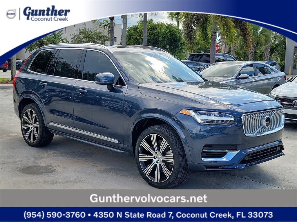 2025 Volvo XC90 Recharge T8 Plus Bright Theme 6-Passenger eAWD