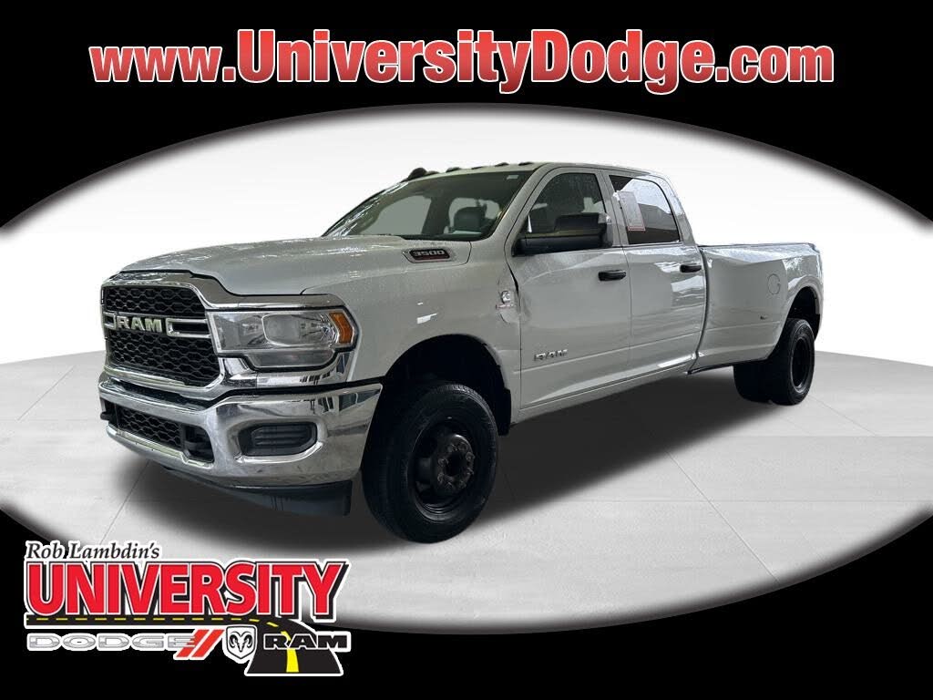 2022 RAM 3500 Tradesman Crew Cab LB DRW 4WD
