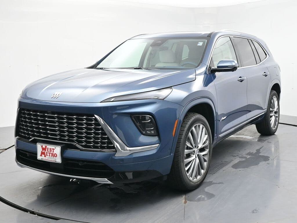 2026 Buick Enclave Avenir AWD